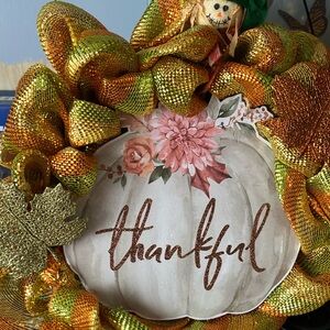 Handmade wreath 18 inch